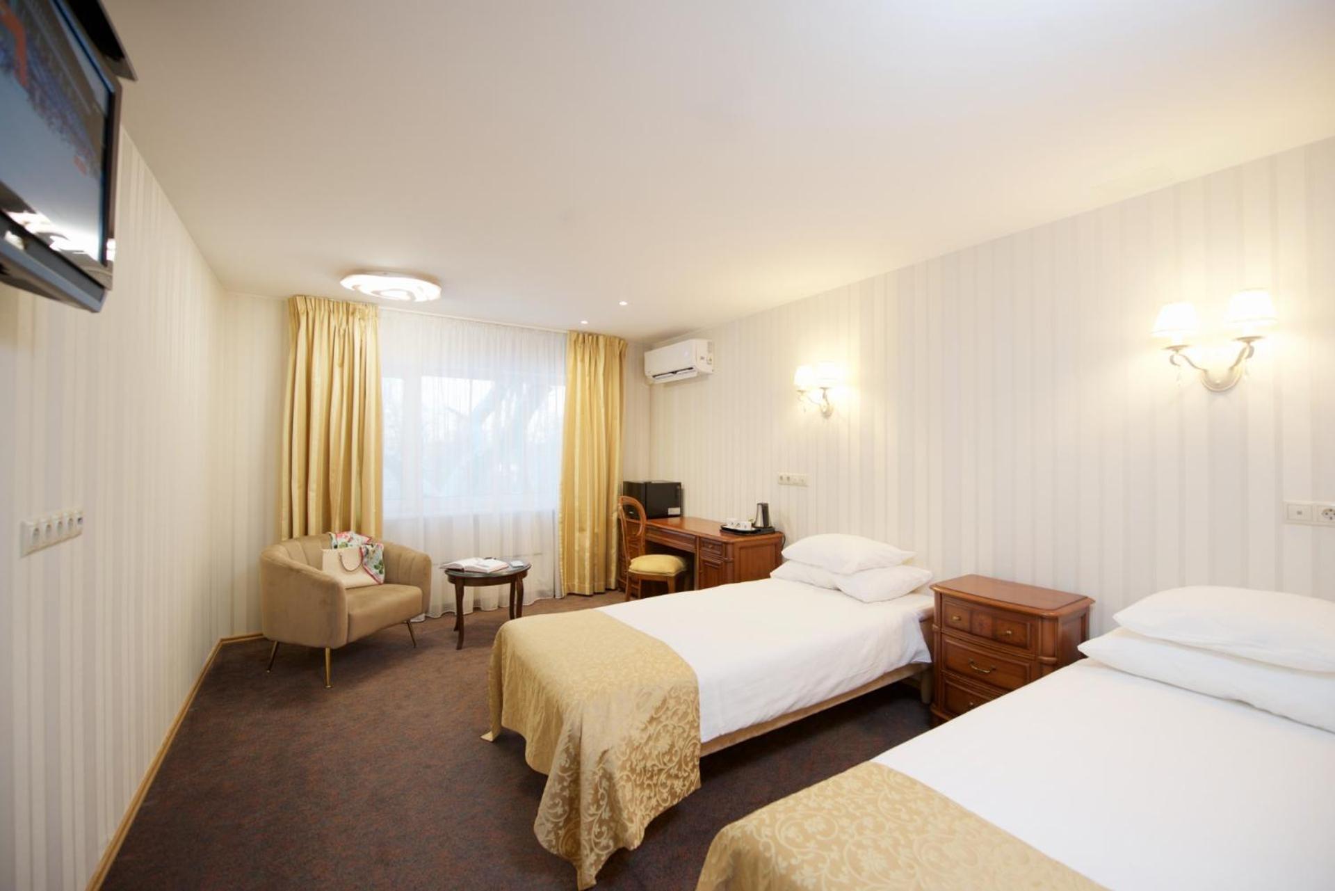 Villa Hotel Theresa Rakvere Esterno foto